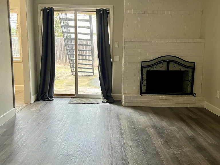 1815 E Lindsey St #1 — Photo 10