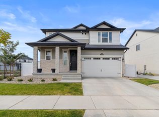 128 E Inlet Spring Dr, Saratoga Springs, UT 84045