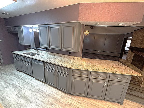 5th image of 3042 Kiestridge Dr