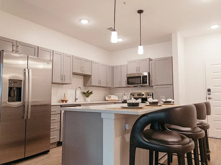 Alvante at Grand National — Photo 2
