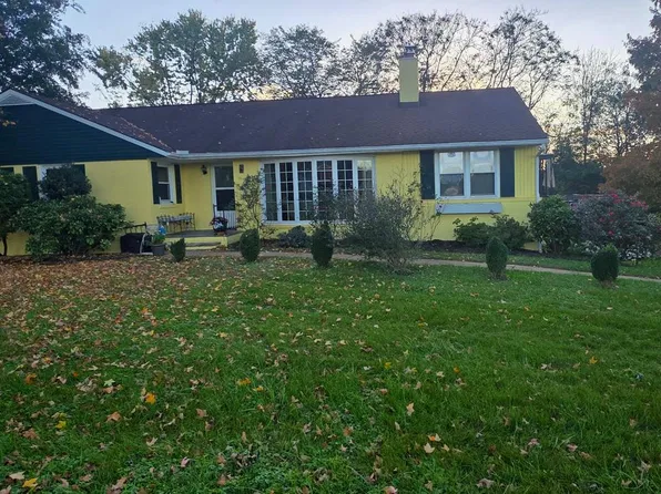 11366 Fox Hill Rd, Culpeper, VA 22701