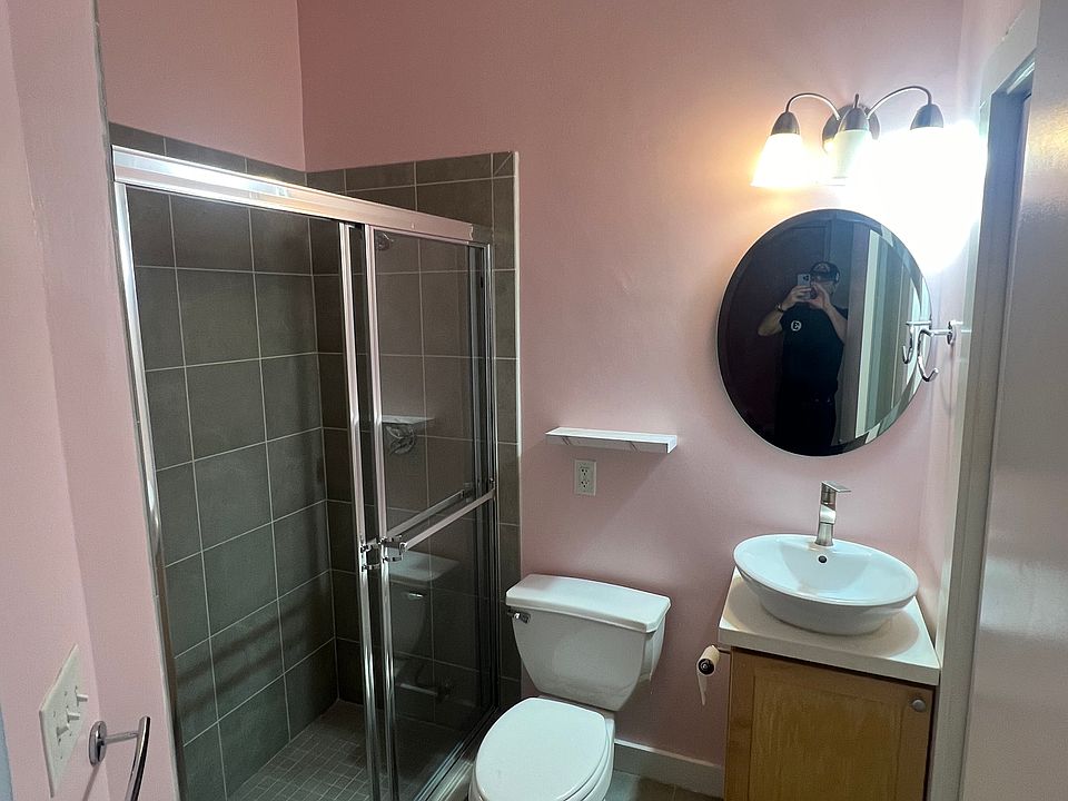 Secondary bathroom