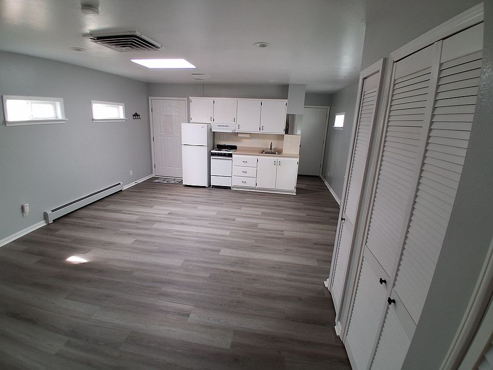 1st image of 6919 Reno Dr Unit B