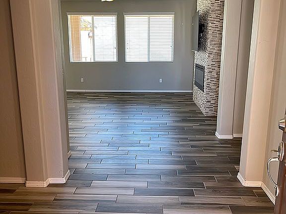 3rd image of 2465 Claret Ave