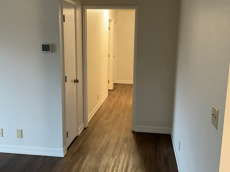 1877 hallway_12152025
