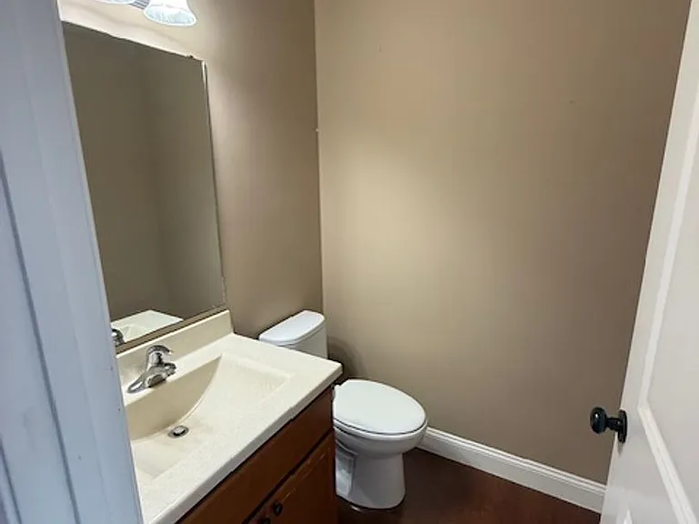616 Wintergreen Dr — Photo 13