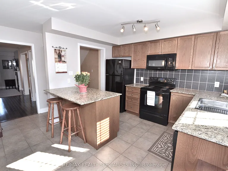470 Beach Blvd #53 — Photo 3