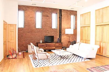 Rented by Level Group