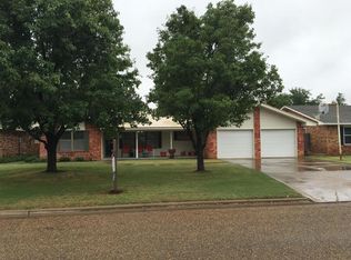 2515 Holliday St, Plainview, TX 79072