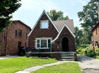 5541 Grayton St, Detroit, MI 48224