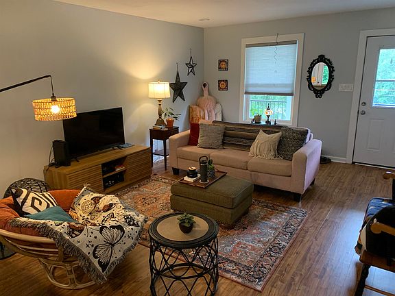 5th image of 1111 Washington Ct APT 3