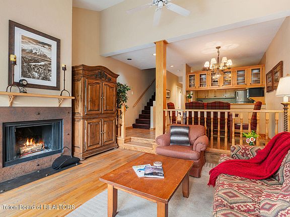 3rd image of 3620 Teton Dr #1614