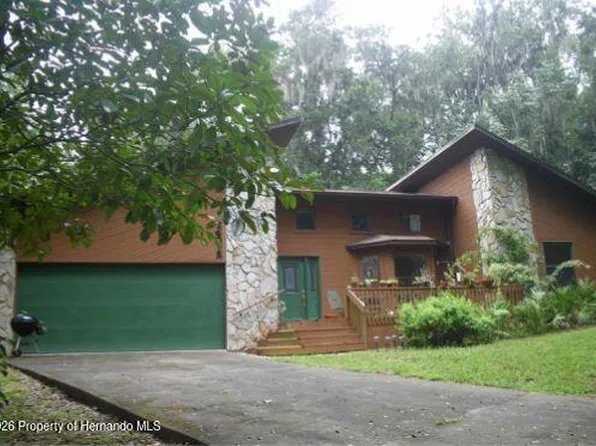 24075 Winding Creek Dr, Brooksville, FL 34601