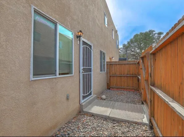 12009 Stilwell Dr NE APT B, Albuquerque, NM 87112