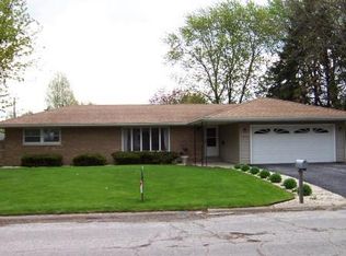 812 Sunset Dr, Dwight, IL 60420