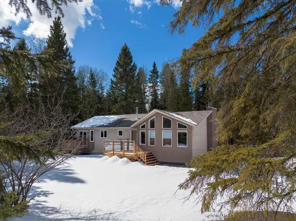 421 E Clearwater Dr, Rural County, AB T4T 2A2