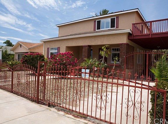 2nd image of 1307 W 47th St