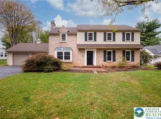 1164 Clearwood Dr, Allentown, PA 18103