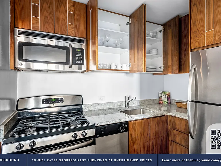 200 E 82nd St #19F — Photo 7