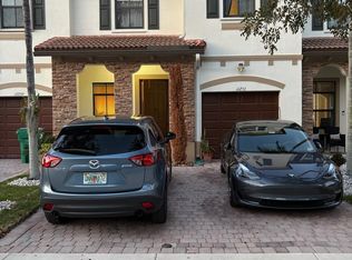 11253 SW 240th St, Homestead, FL 33032