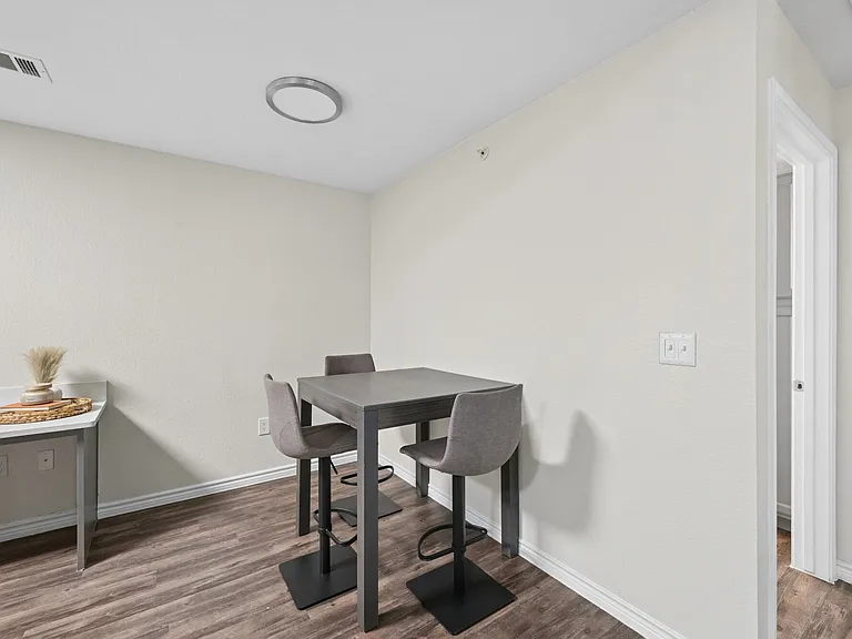 Vetra Boerne — Photo 16