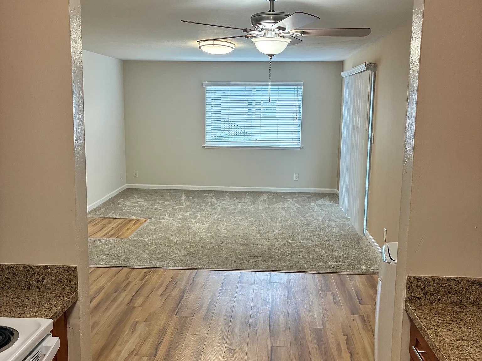 1 bed, 680 sqft, $2,425 — Photo 3