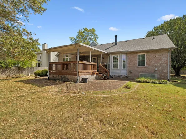 1401 Joe Pyron Dr, Madison, TN 37115