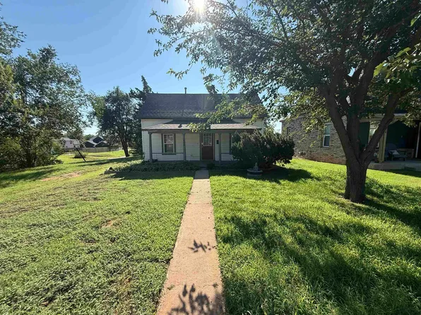 1804 7th St, Woodward, OK 73801