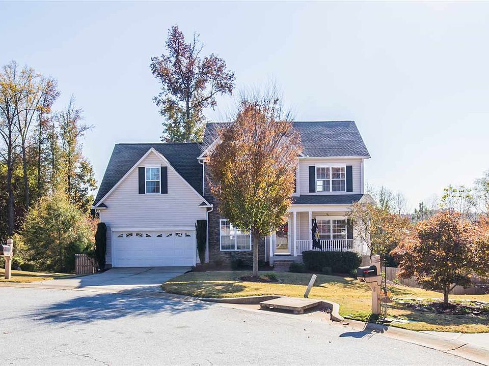 1st image of 365 Milhaven Dr