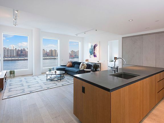3rd image of 1 John St APT 9C