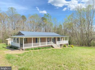 427 Muscadine Trl, Baskerville, VA 23915