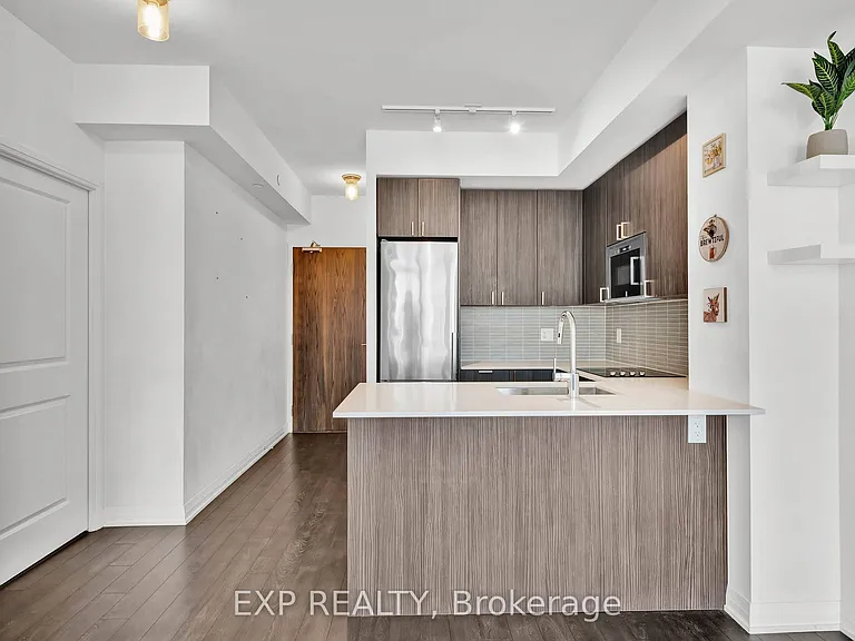 99 Eagle Rock Way N #727 — Photo 8