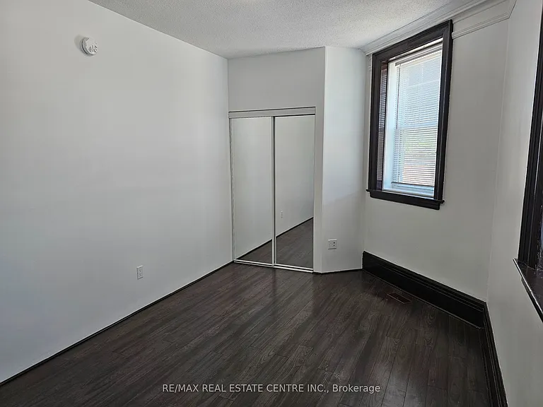 1 Mill St #1 — Photo 22