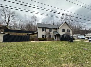 3380 & 3382 Woodville Dr #1, Huntington, WV 25701