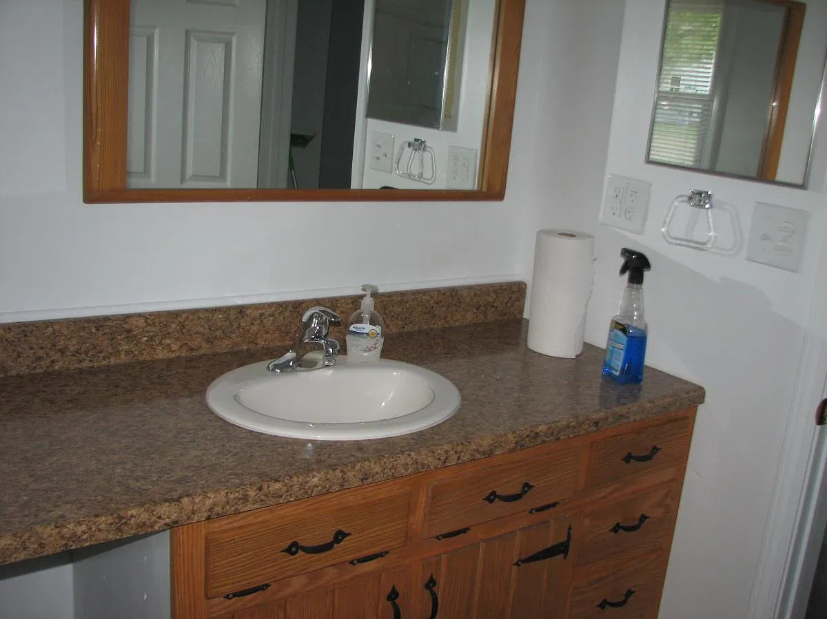 5 bed, 1500 sqft, $1,720 — Photo 4