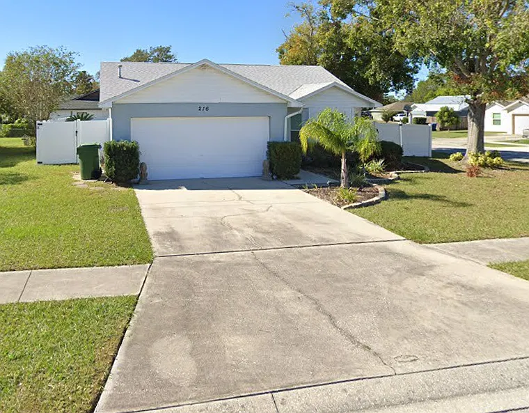 3 bed, 1230 sqft, $1,750 — Photo 2