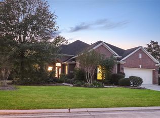 3 Heathcliffe Ct, Conroe, TX 77384
