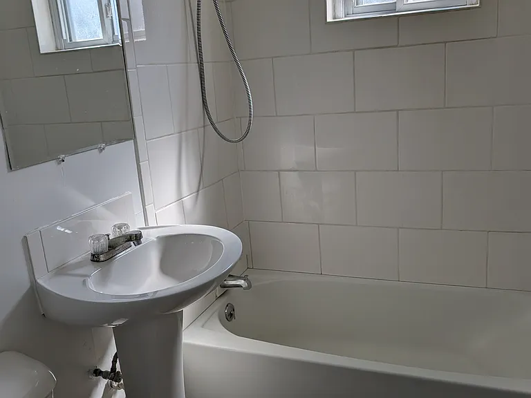 Full bath