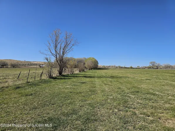 3406 Us Highway 64, Waterflow, NM 87421