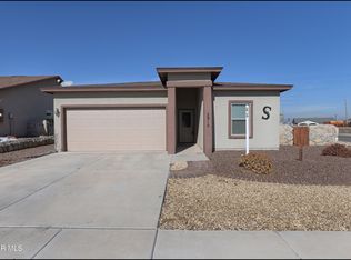 5910 Bocotewood St, Sunland Park, NM 88008