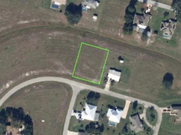 516 Glen Mar Cir, Sebring, FL 33876