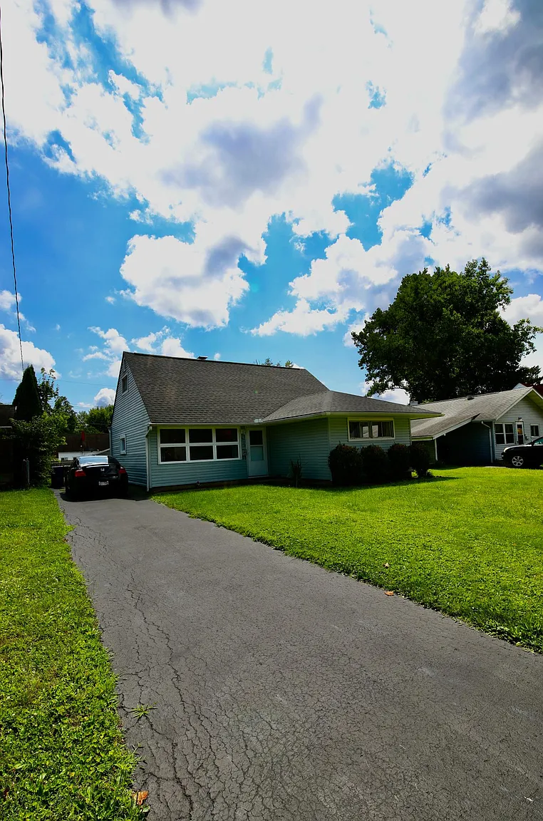 4153 Elbern Ave photo 1