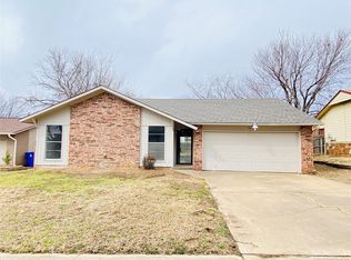 4404 S Cedar Ave W, Broken Arrow, OK 74011