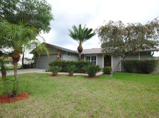 1550 Roxburg Ln, Dunedin, FL 34698