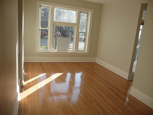 1st image of 1316 W Diversey Pkwy