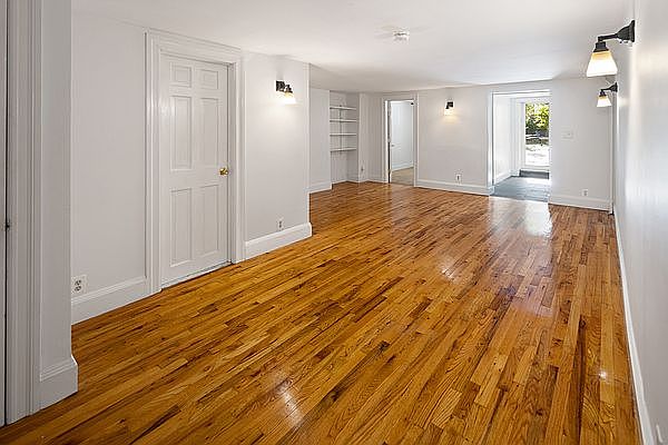 1st image of 36 Douglass St Floor 1