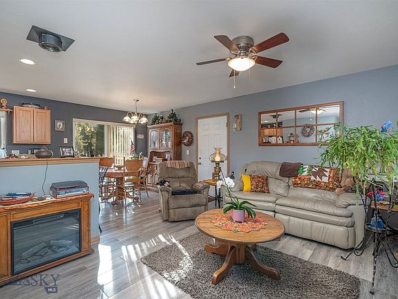 5th image of 1211 Homesteaders Way