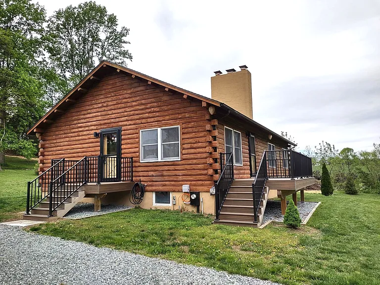 3922 Emrick Ln — Photo 5