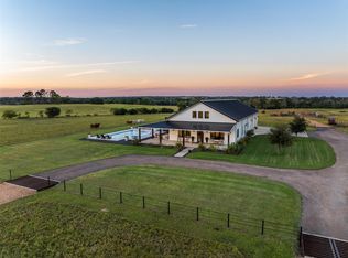 2134 Carter Rd, Bellville, TX 77418