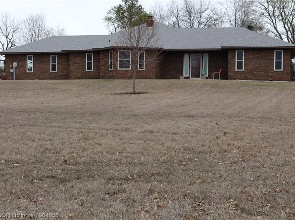 900 Riverview Dr, Alma, AR 72921